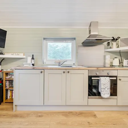 Ash Holiday home *