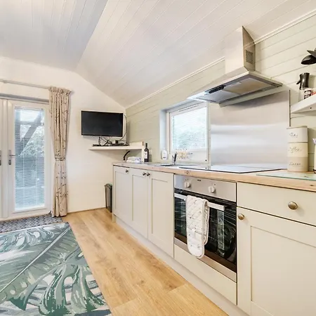 Ash Holiday home